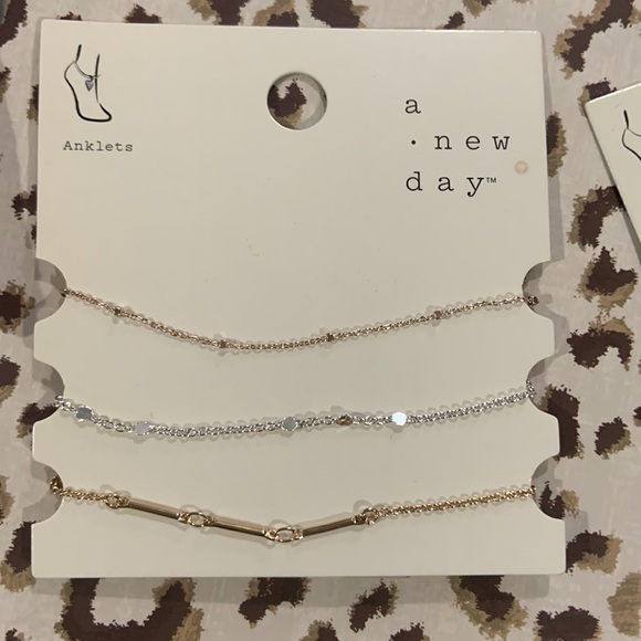 Anklets - Picture 2 of 3